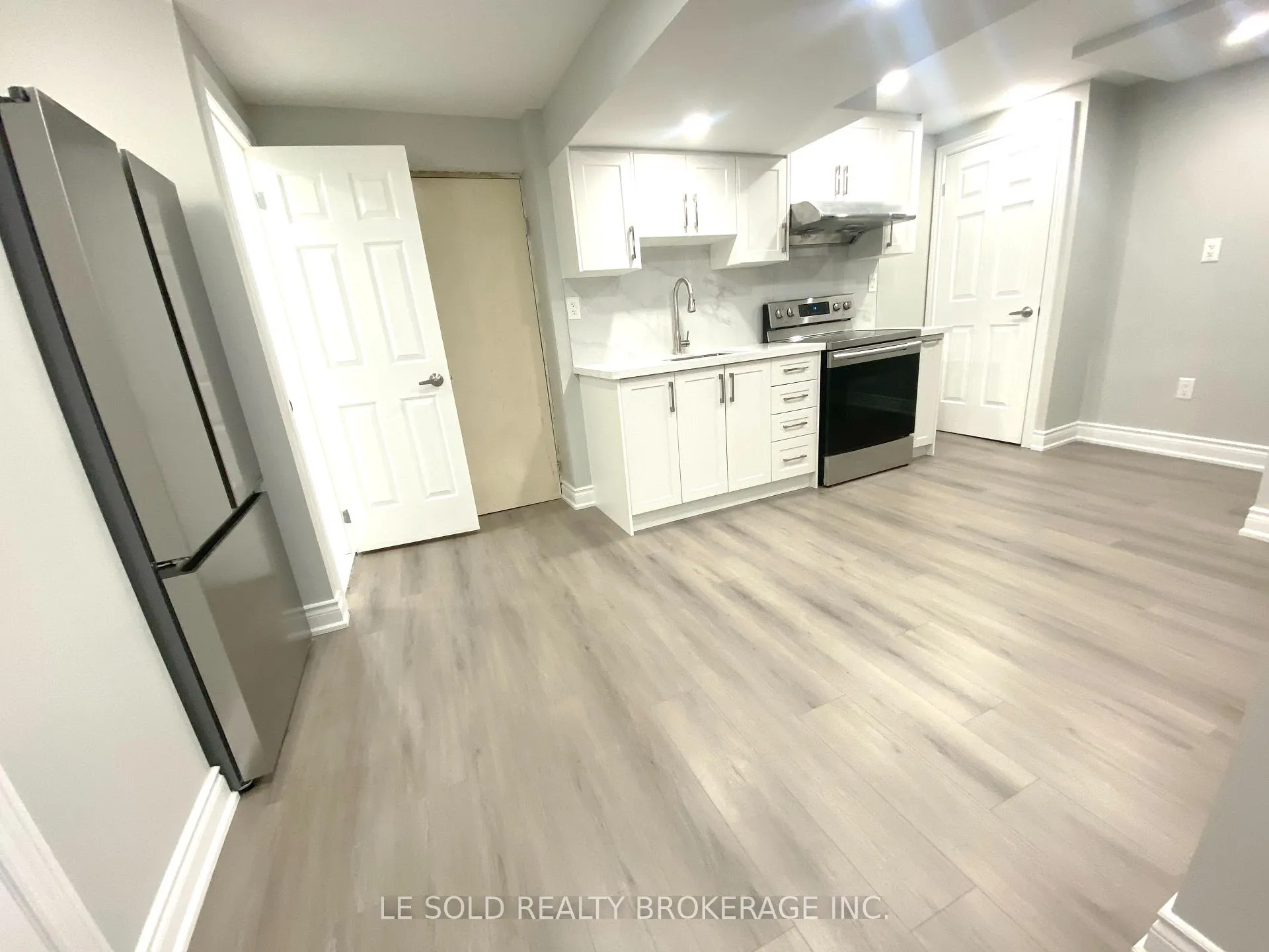 Photo 20 of Unit Basement, 139 Walford Road, Markham, Middlefield — HOMEH