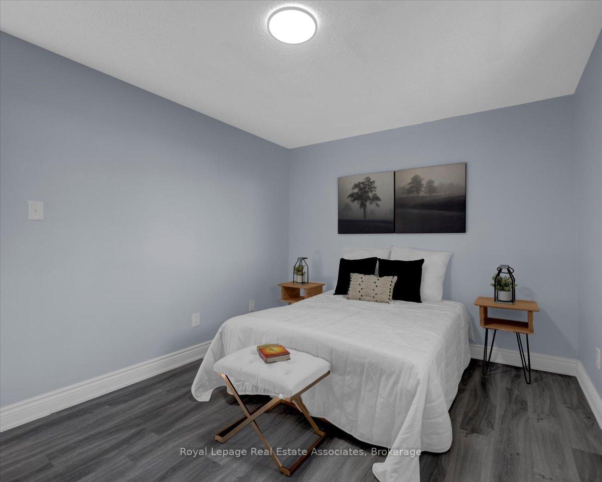 Photo 12 of Unit Upper Level, 9 Gafney Court, Hamilton, Gilkson — HOMEH