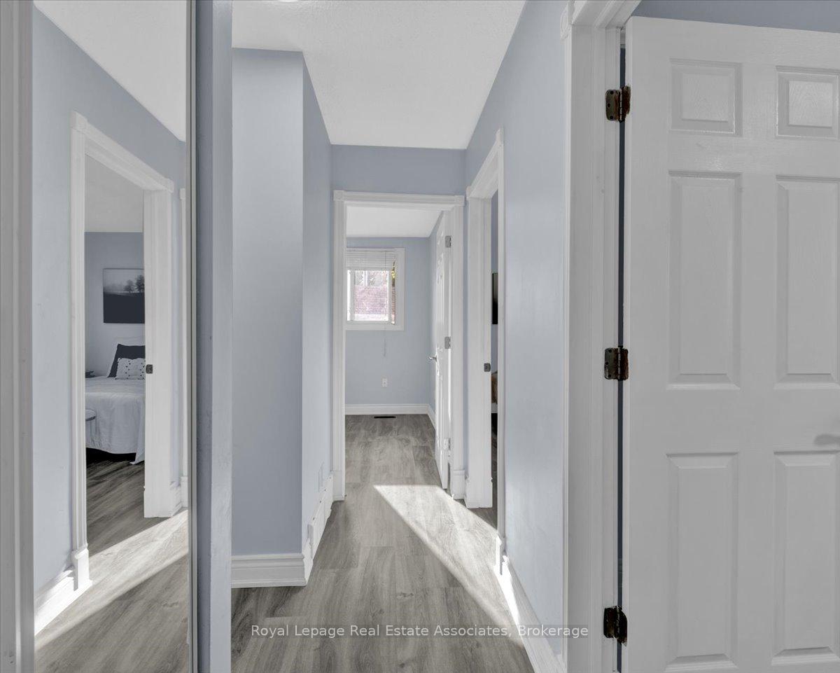 Photo 17 of Unit Upper Level, 9 Gafney Court, Hamilton, Gilkson — HOMEH