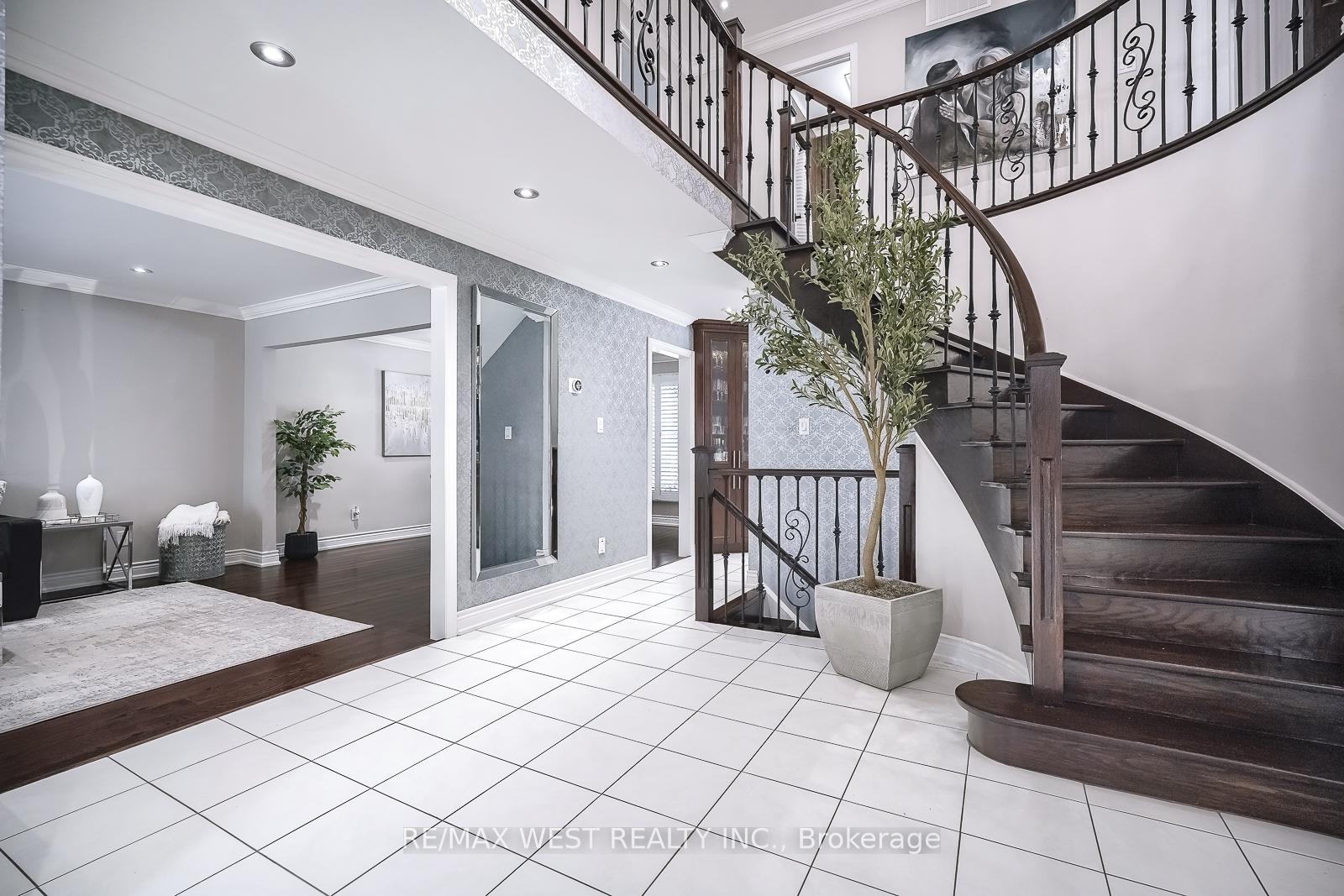 Photo 6 of 154 Ellis Avenue, King, Nobleton — HOMEH