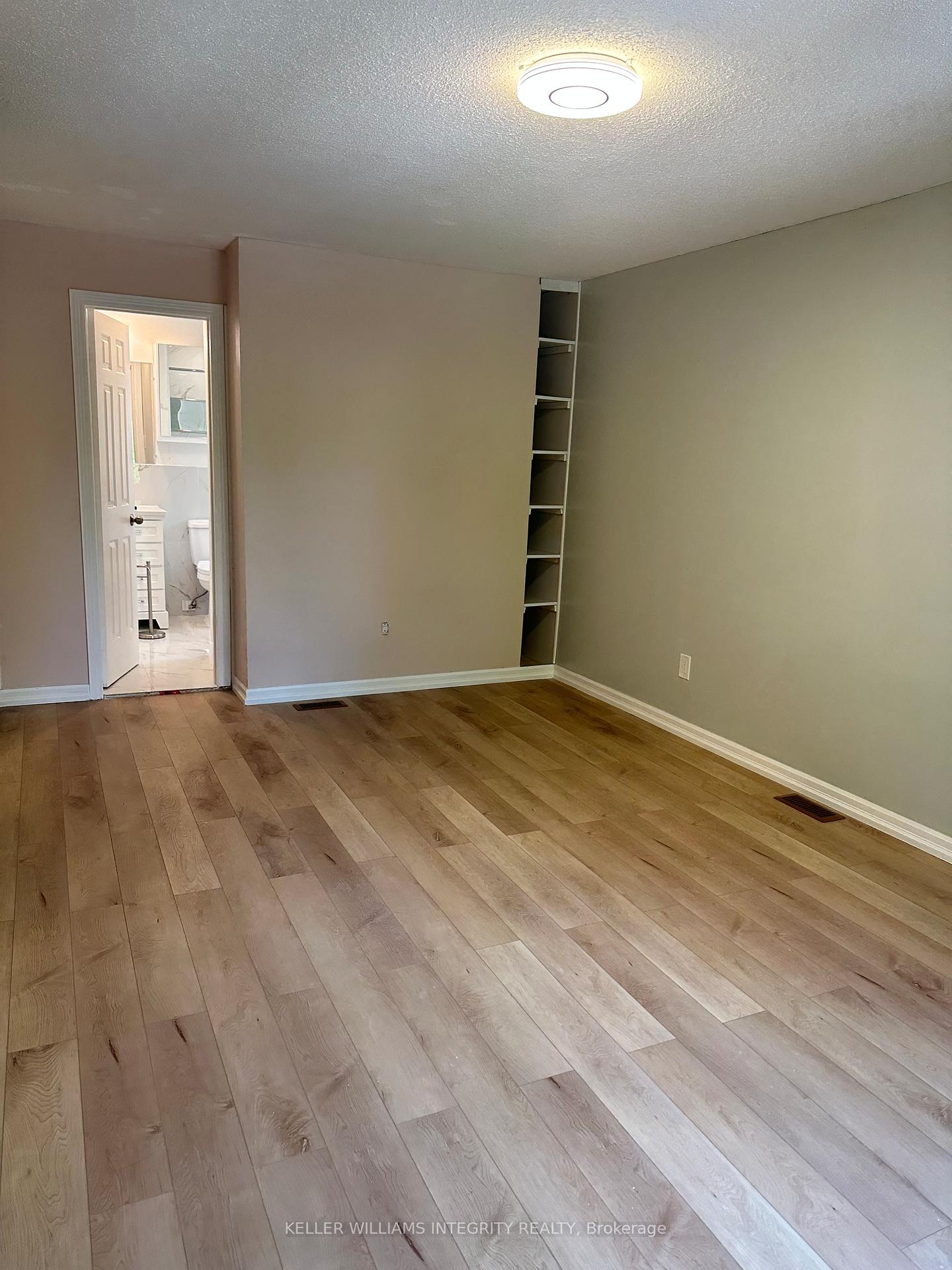 Photo 22 of 250 Equestrian Drive, Ottawa, Kanata - Bridlewood — HOMEH