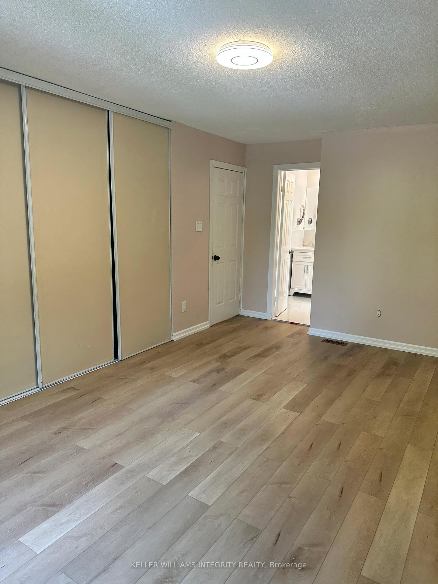 Photo 23 of 250 Equestrian Drive, Ottawa, Kanata - Bridlewood — HOMEH