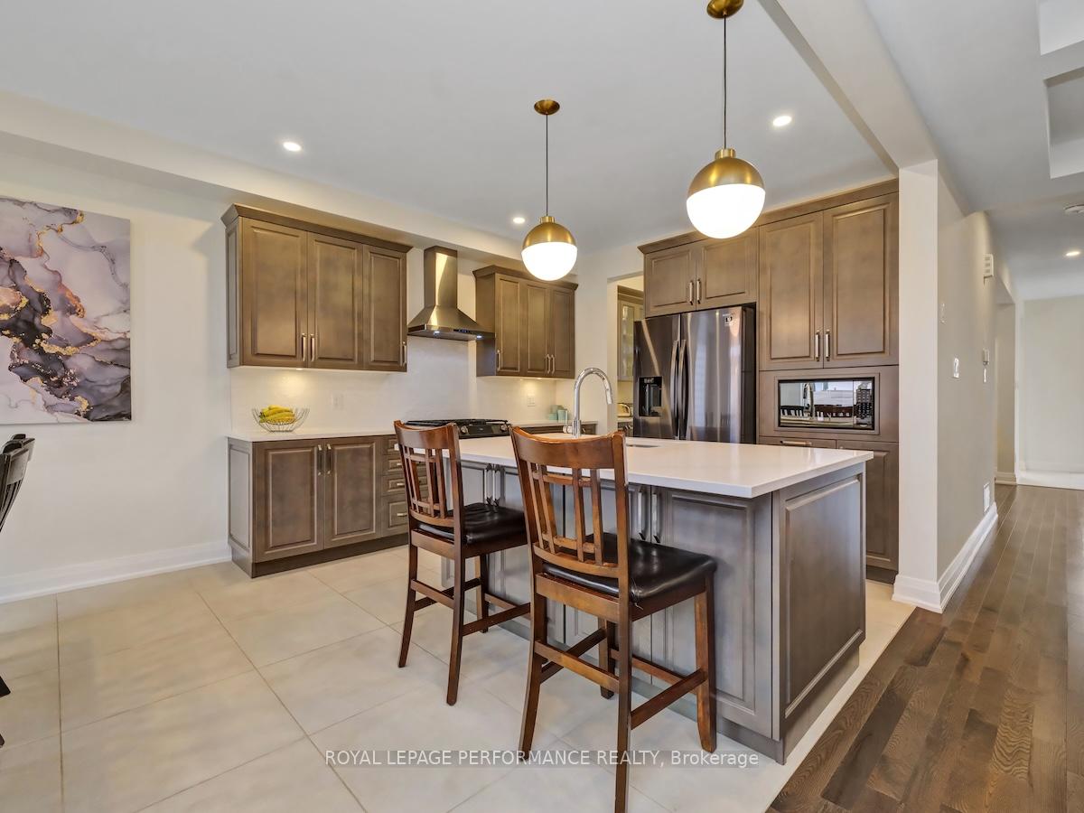 Photo 8 of 37 Jetty Drive, Ottawa, Mahogany Community — HOMEH