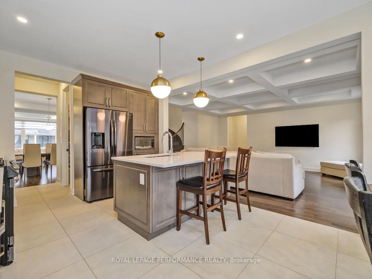 Photo 12 of 37 Jetty Drive, Ottawa, Mahogany Community — HOMEH