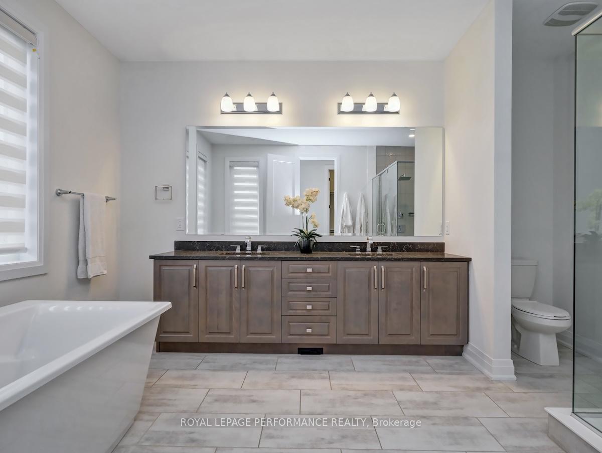 Photo 17 of 37 Jetty Drive, Ottawa, Mahogany Community — HOMEH