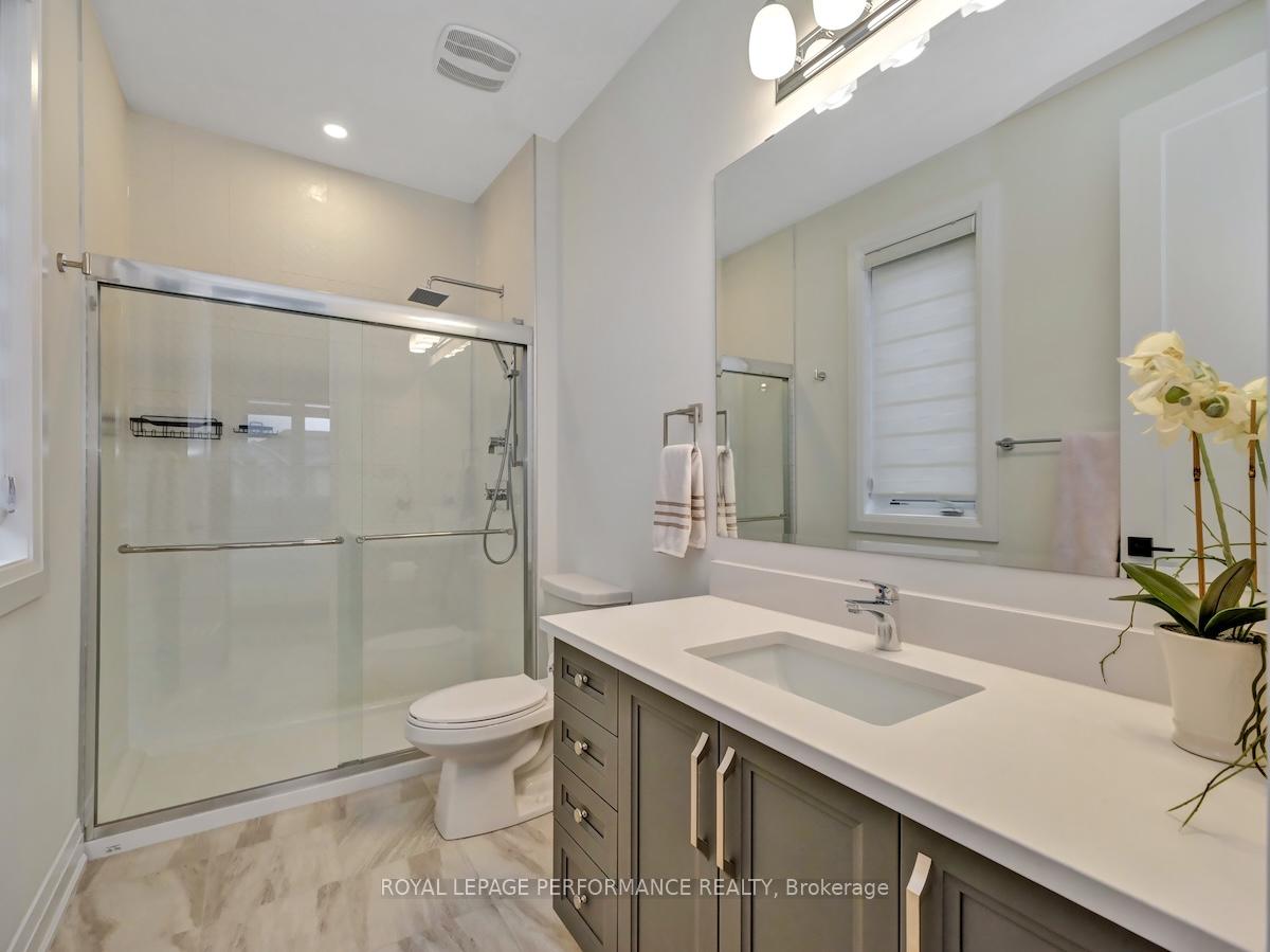 Photo 21 of 37 Jetty Drive, Ottawa, Mahogany Community — HOMEH