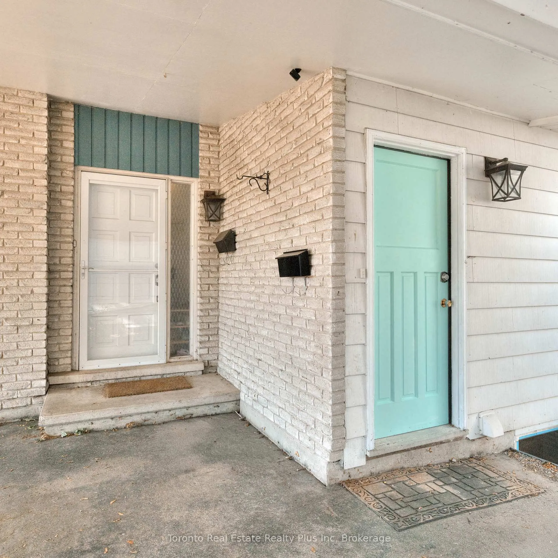 Photo 6 of 62 Greendale Crescent, Kitchener, Centreville Chicopee — HOMEH