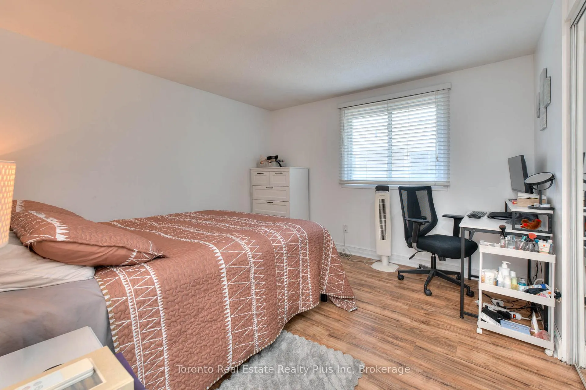 Photo 19 of 62 Greendale Crescent, Kitchener, Centreville Chicopee — HOMEH