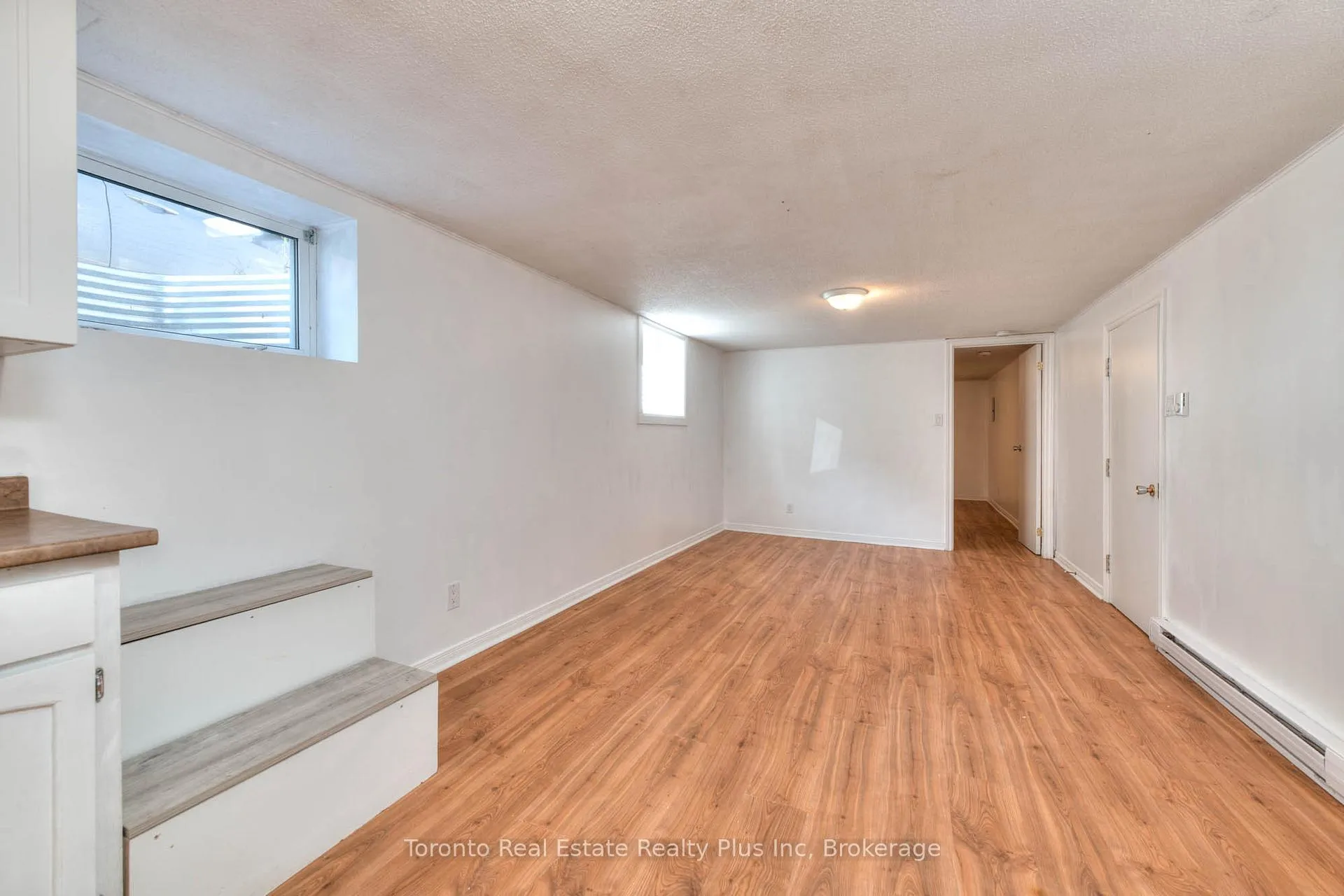 Photo 25 of 62 Greendale Crescent, Kitchener, Centreville Chicopee — HOMEH