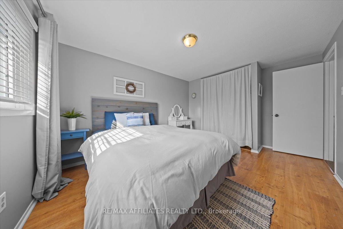 Photo 18 of 218 McCurdy Drive, Ottawa, Kanata - Katimavik — HOMEH