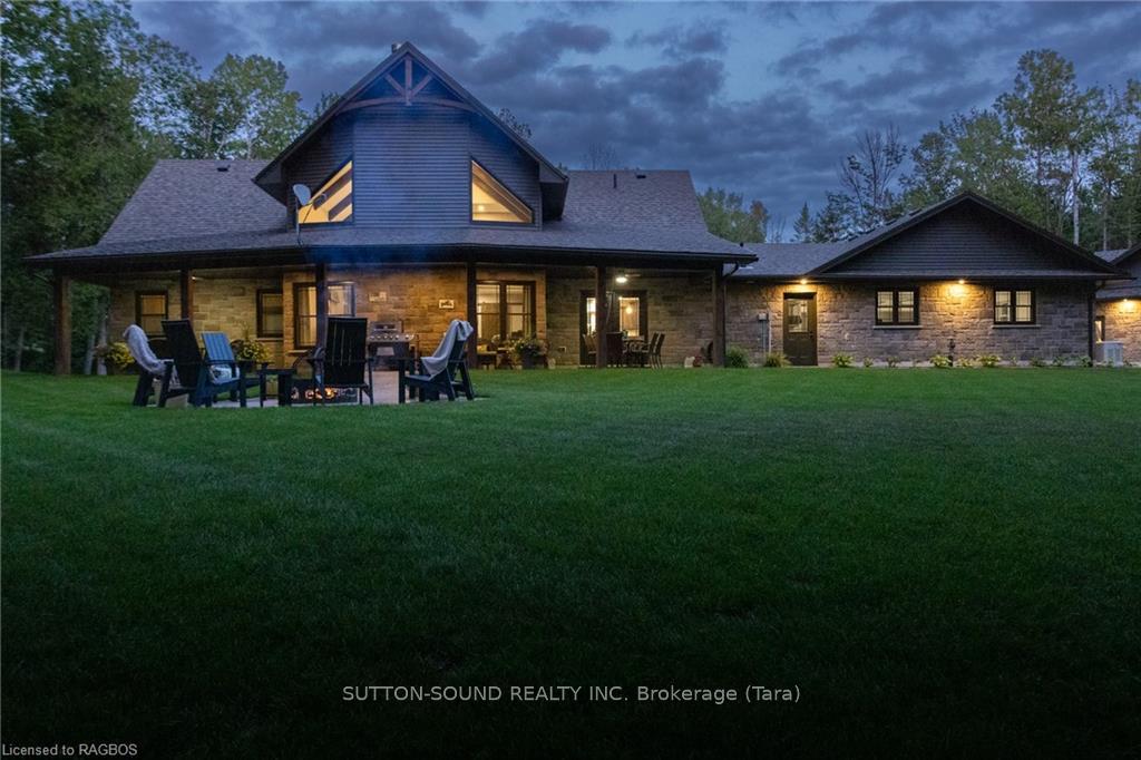 Photo 3 of 51 Sprucedale Drive, Kincardine — HOMEH