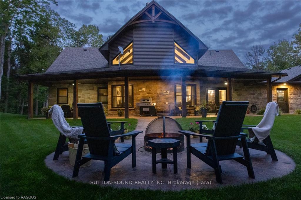 Photo 4 of 51 Sprucedale Drive, Kincardine — HOMEH