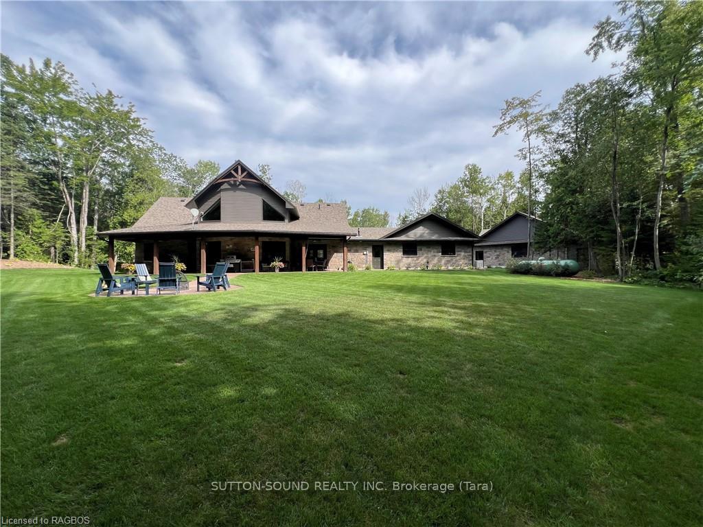 Photo 32 of 51 Sprucedale Drive, Kincardine — HOMEH