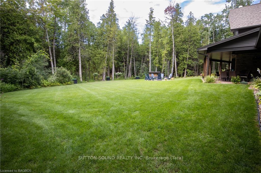 Photo 35 of 51 Sprucedale Drive, Kincardine — HOMEH