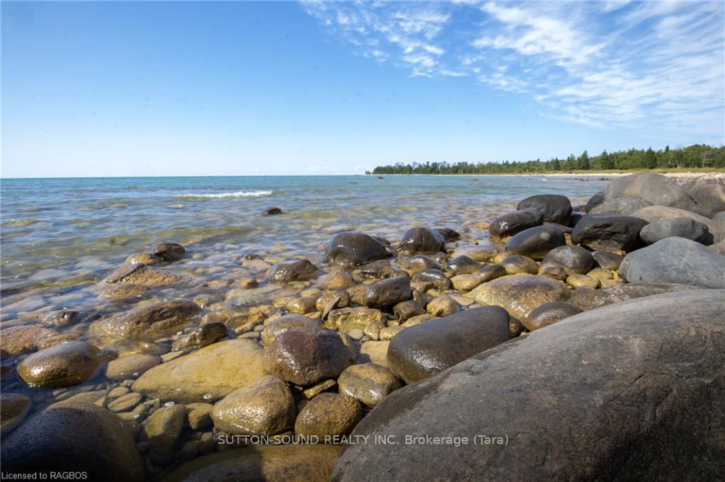 Photo 40 of 51 Sprucedale Drive, Kincardine — HOMEH