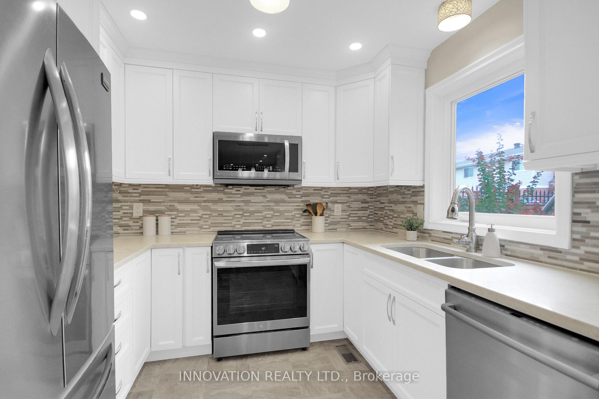 Photo 14 of 52 Speers Crescent, Ottawa, Kanata - Bridlewood — HOMEH