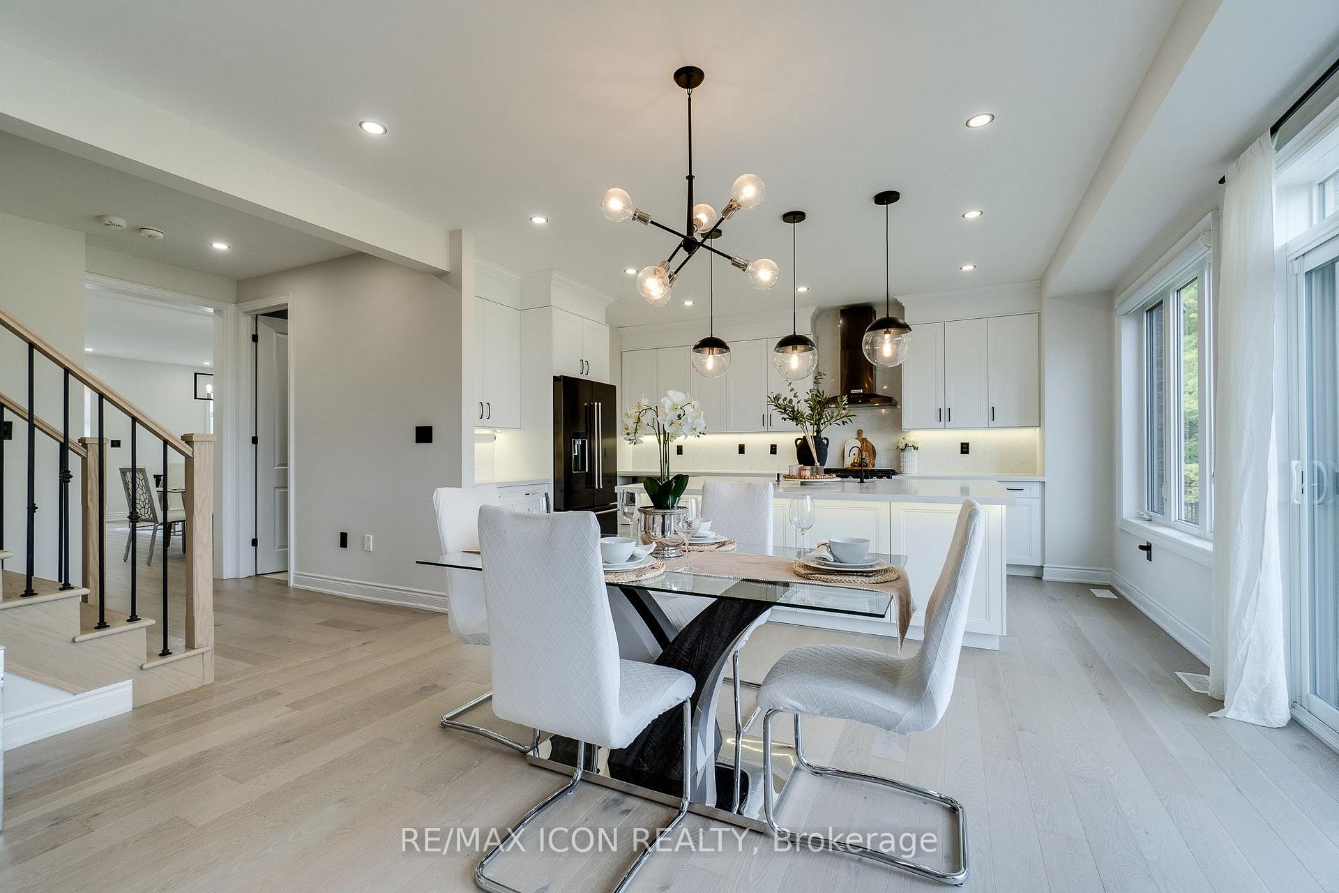 Photo 16 of 904 Forest Creek Court, Kitchener — HOMEH