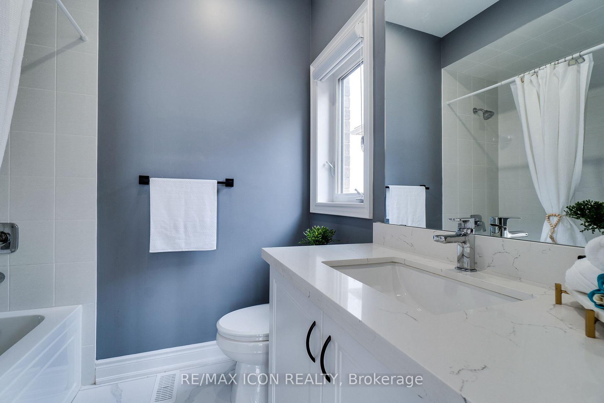 Photo 33 of 904 Forest Creek Court, Kitchener — HOMEH
