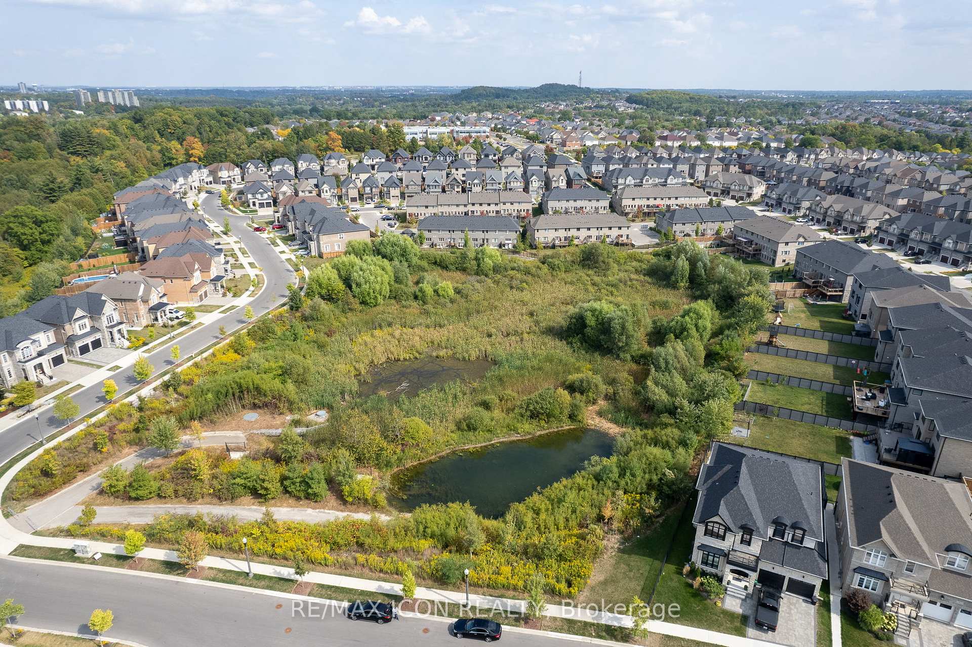Photo 46 of 904 Forest Creek Court, Kitchener — HOMEH