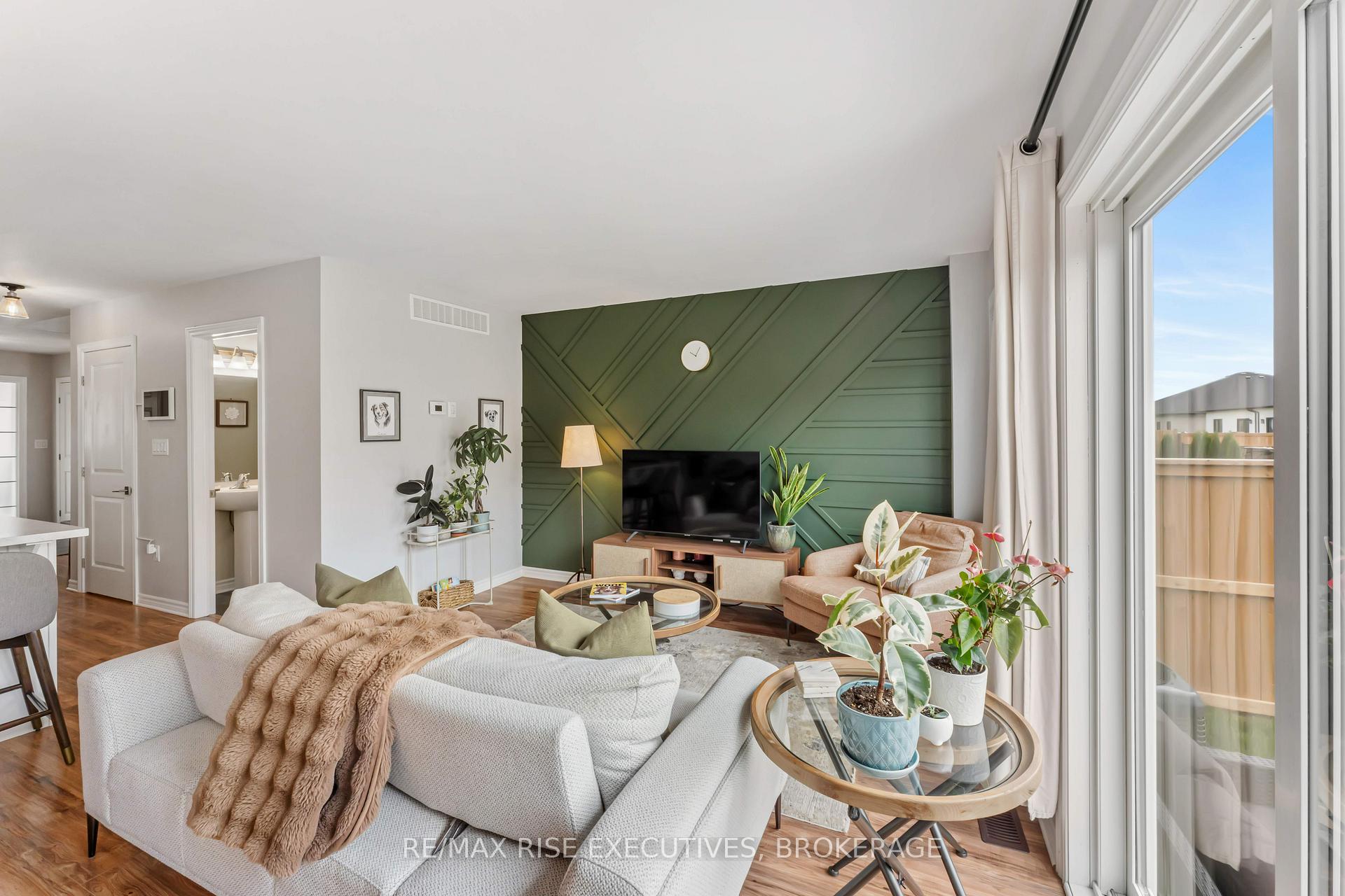 Photo 10 of 22 Tegan Court, Loyalist, Odessa — HOMEH