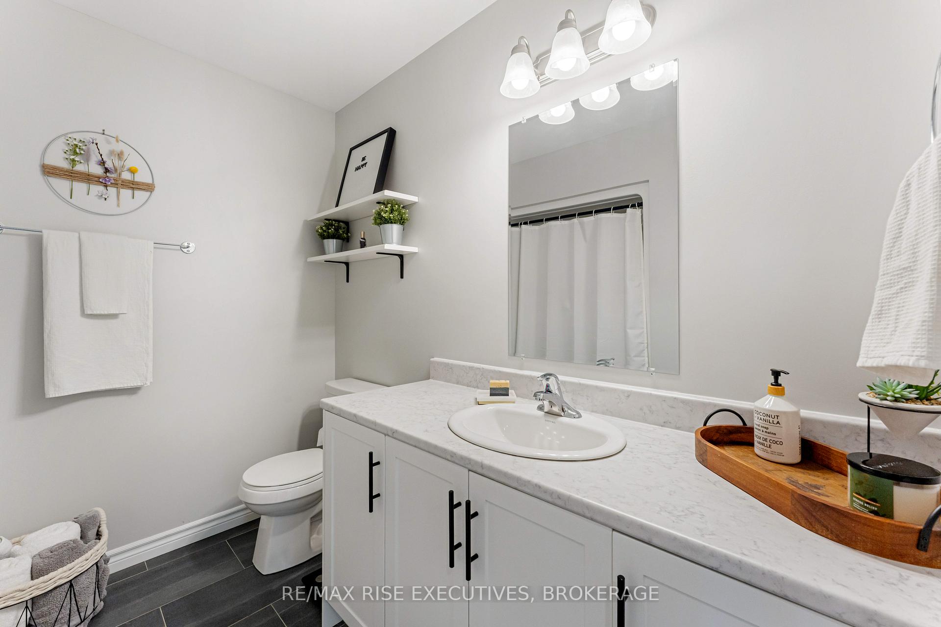 Photo 29 of 22 Tegan Court, Loyalist, Odessa — HOMEH