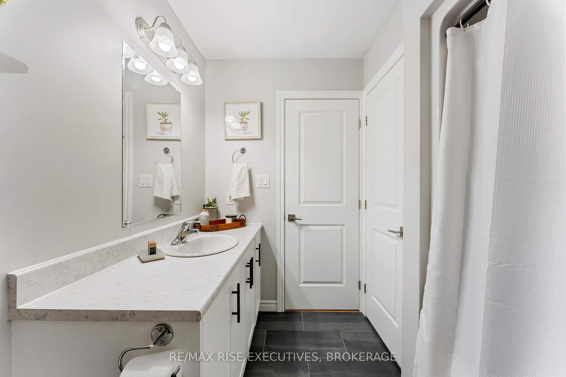 Photo 31 of 22 Tegan Court, Loyalist, Odessa — HOMEH