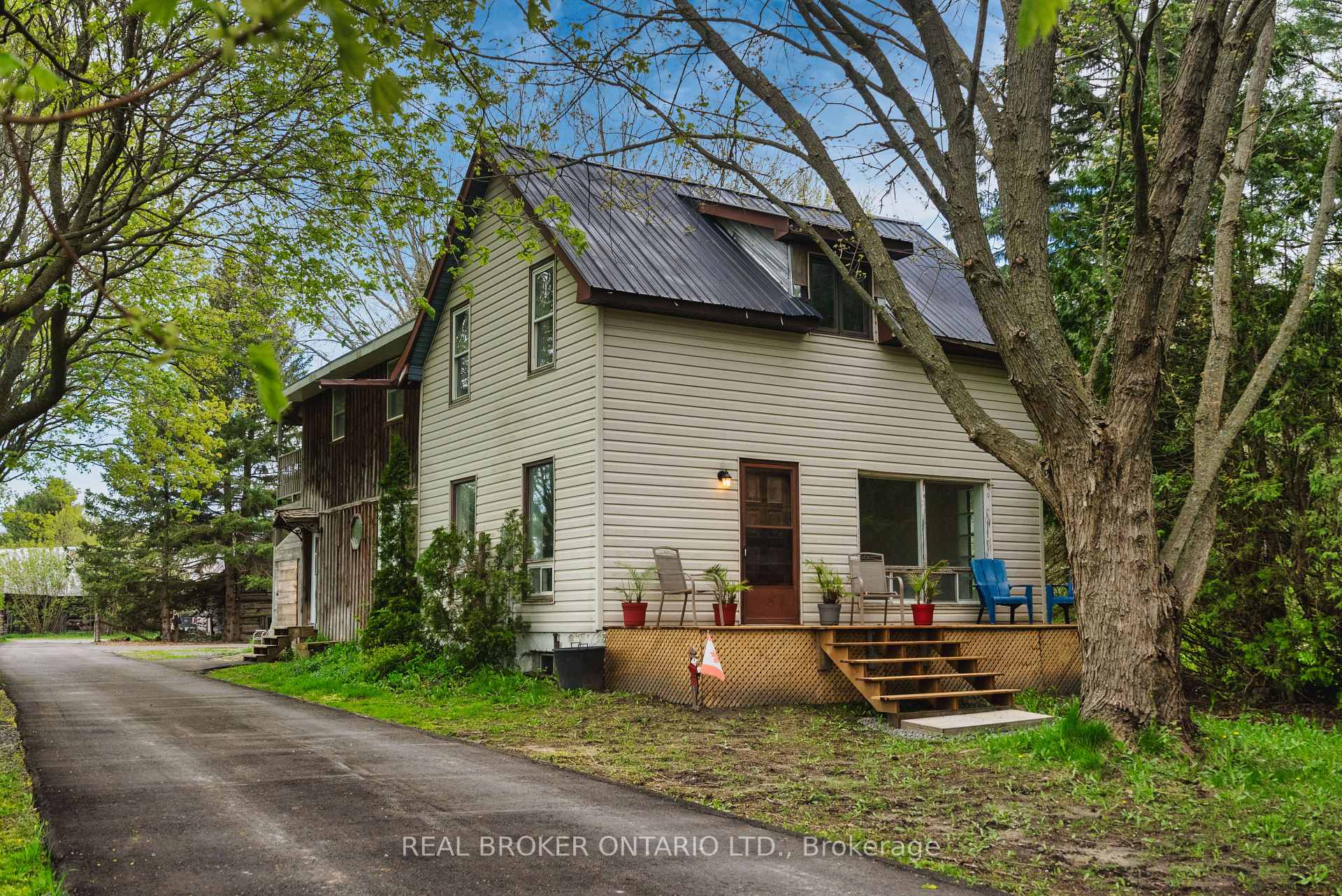 Front of 261 Portage Road