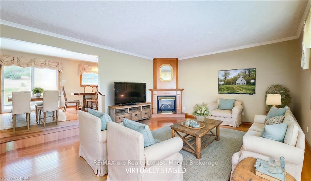 Photo 5 of 93 Langford Drive, Lucan Biddulph, Lucan — HOMEH
