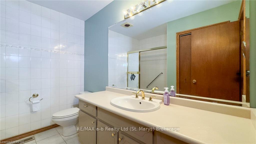 Photo 30 of 93 Langford Drive, Lucan Biddulph, Lucan — HOMEH