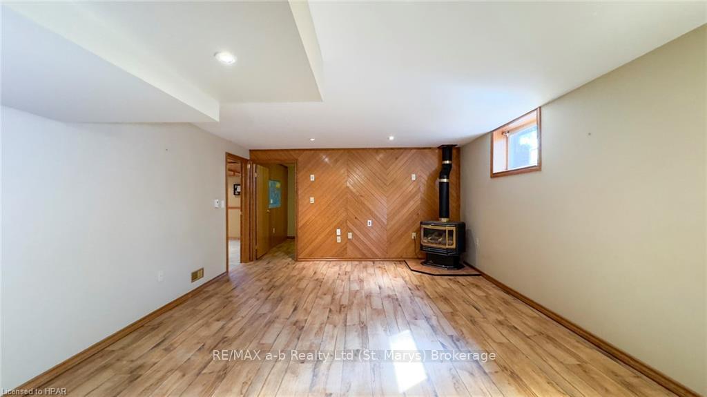 Photo 34 of 93 Langford Drive, Lucan Biddulph, Lucan — HOMEH