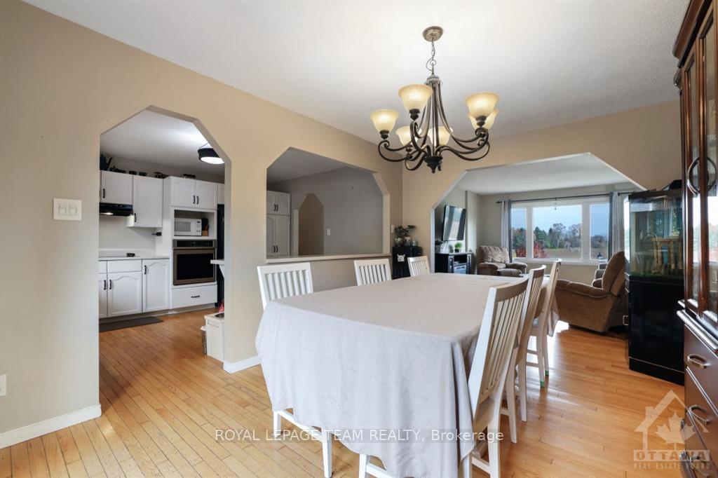 Photo 6 of 49 Mccallum Drive, McNab/Braeside, Mcnab/Braeside Twps — HOMEH