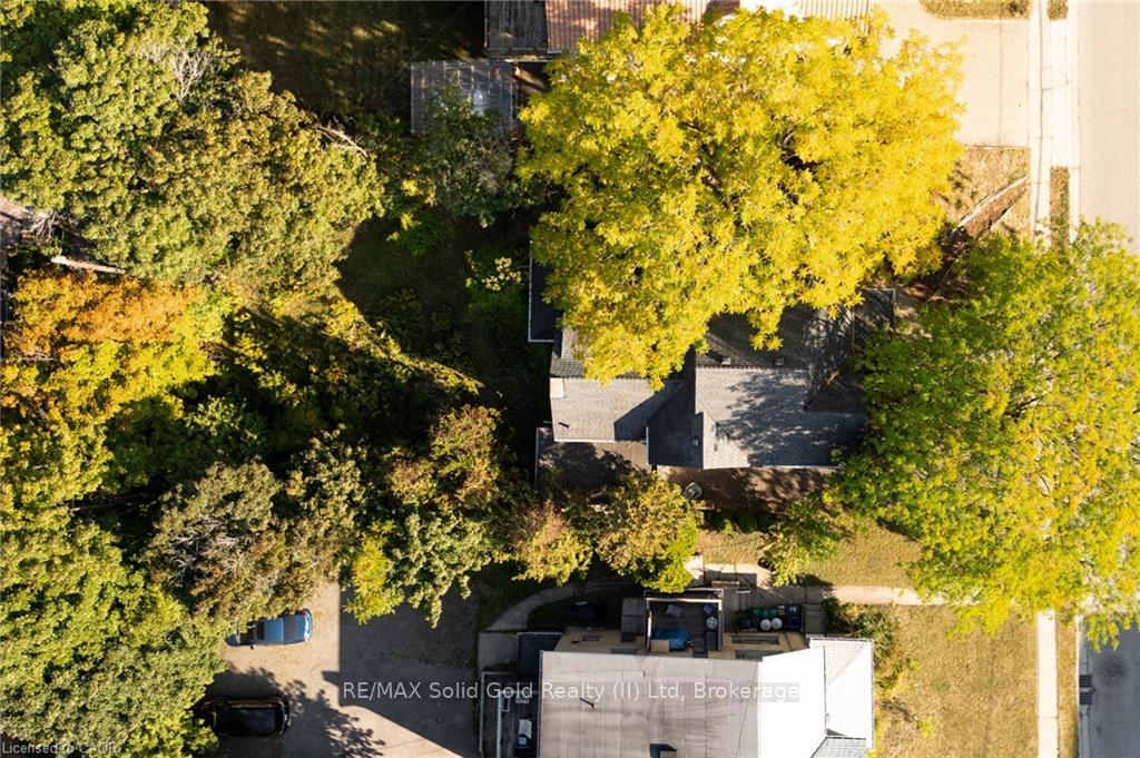 Photo 41 of 44 Ellen Street E, Kitchener — HOMEH