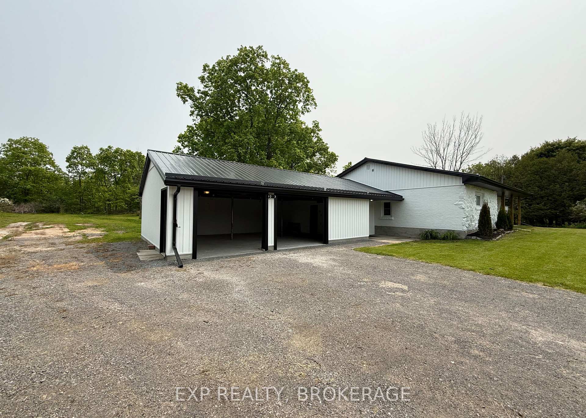 Photo 30 of 675 Millhaven Road, Loyalist, Lennox and Addington - South — HOMEH