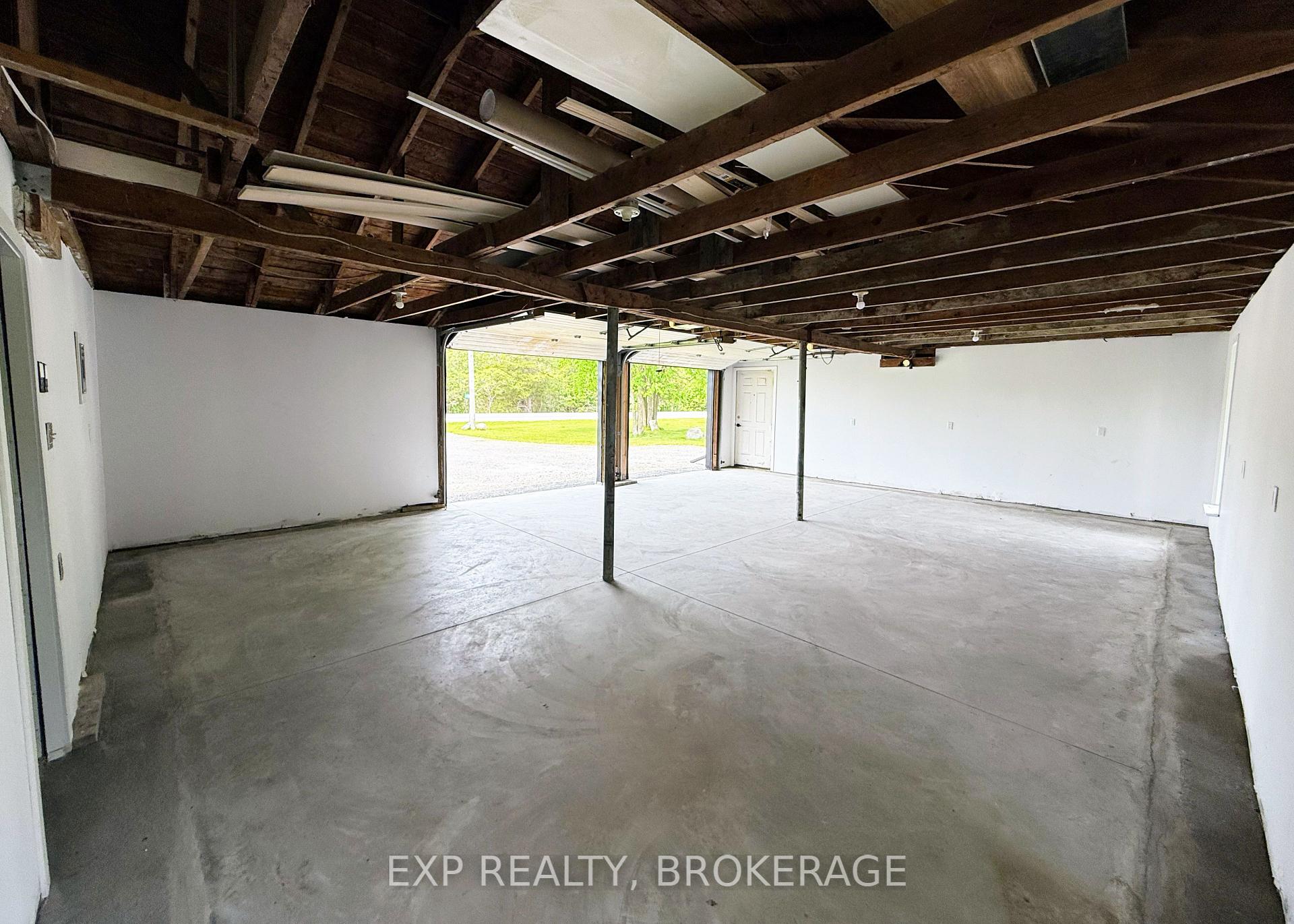 Photo 33 of 675 Millhaven Road, Loyalist, Lennox and Addington - South — HOMEH