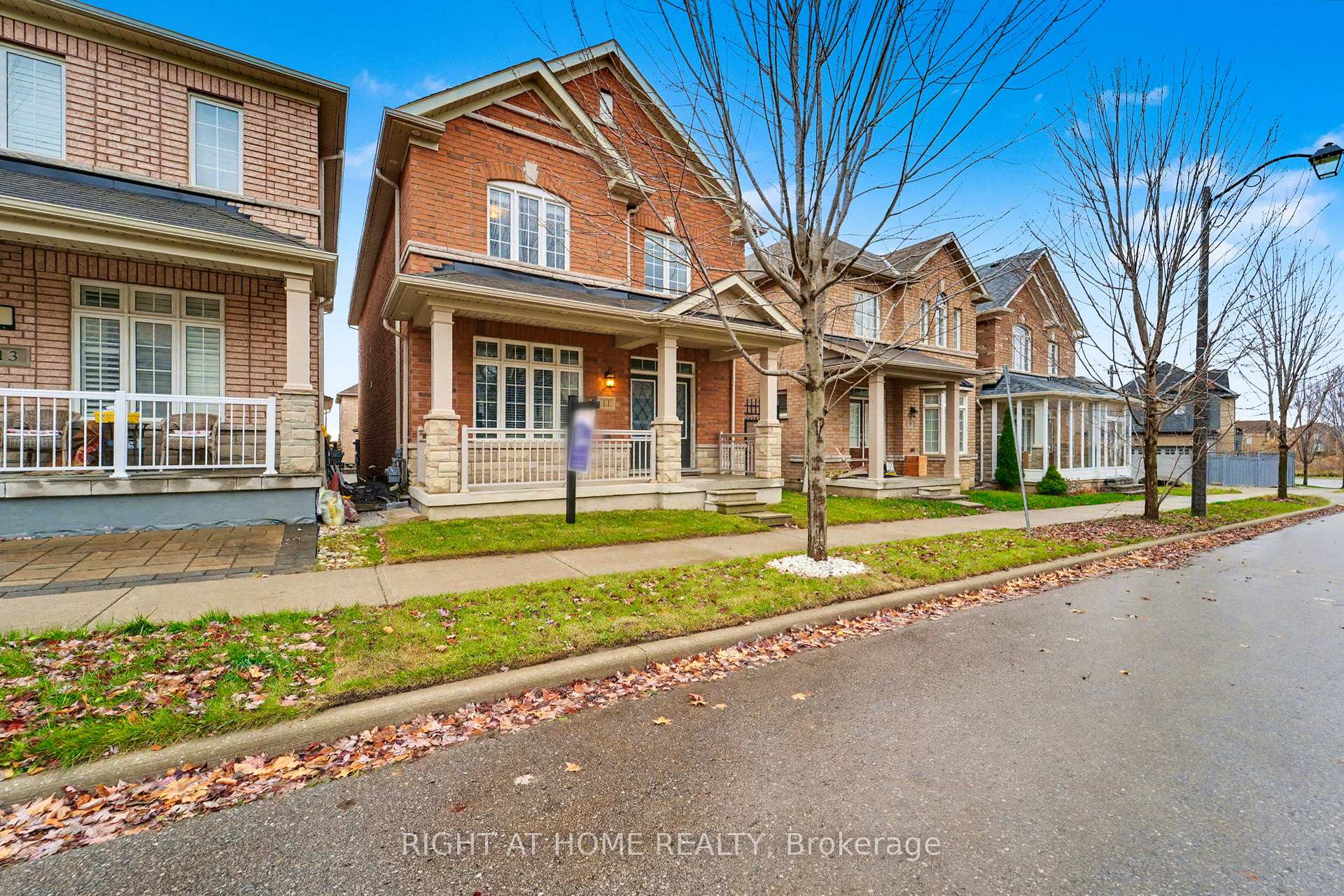 Photo 2 of 11 Windyton Avenue, Markham, Cornell — HOMEH