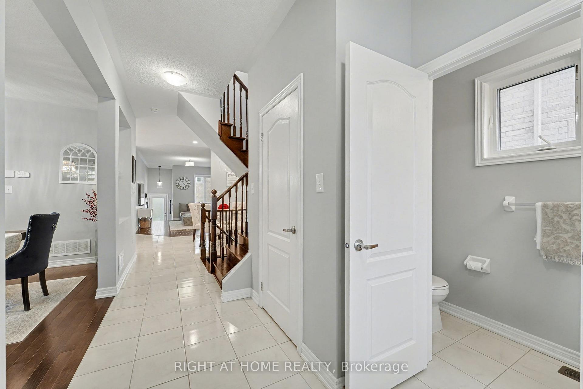 Photo 6 of 11 Windyton Avenue, Markham, Cornell — HOMEH