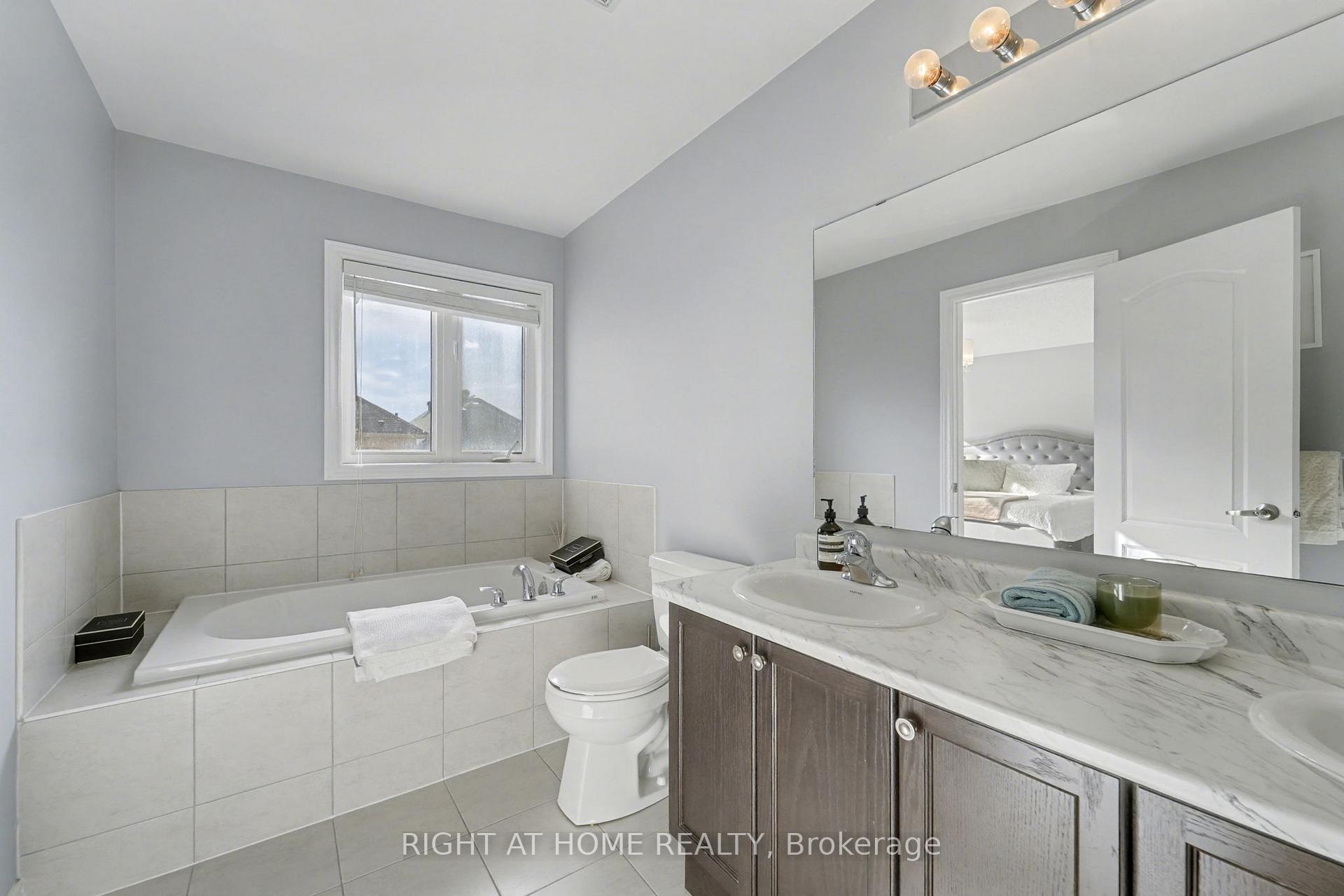 Photo 26 of 11 Windyton Avenue, Markham, Cornell — HOMEH