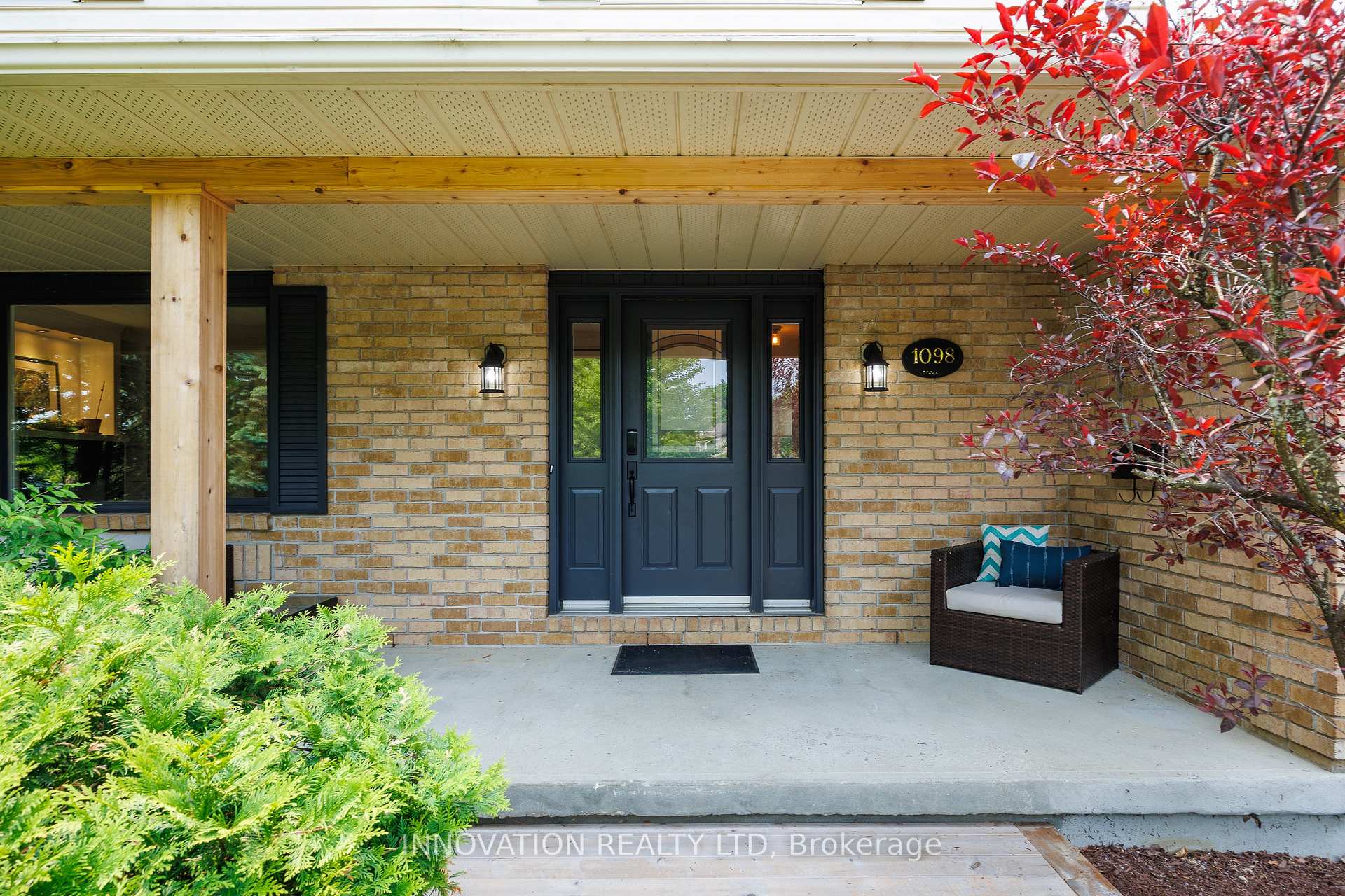 Photo 3 of 1098 Cindy Hill Crescent, Ottawa, Manotick Long Island & Nicholls Island — HOMEH