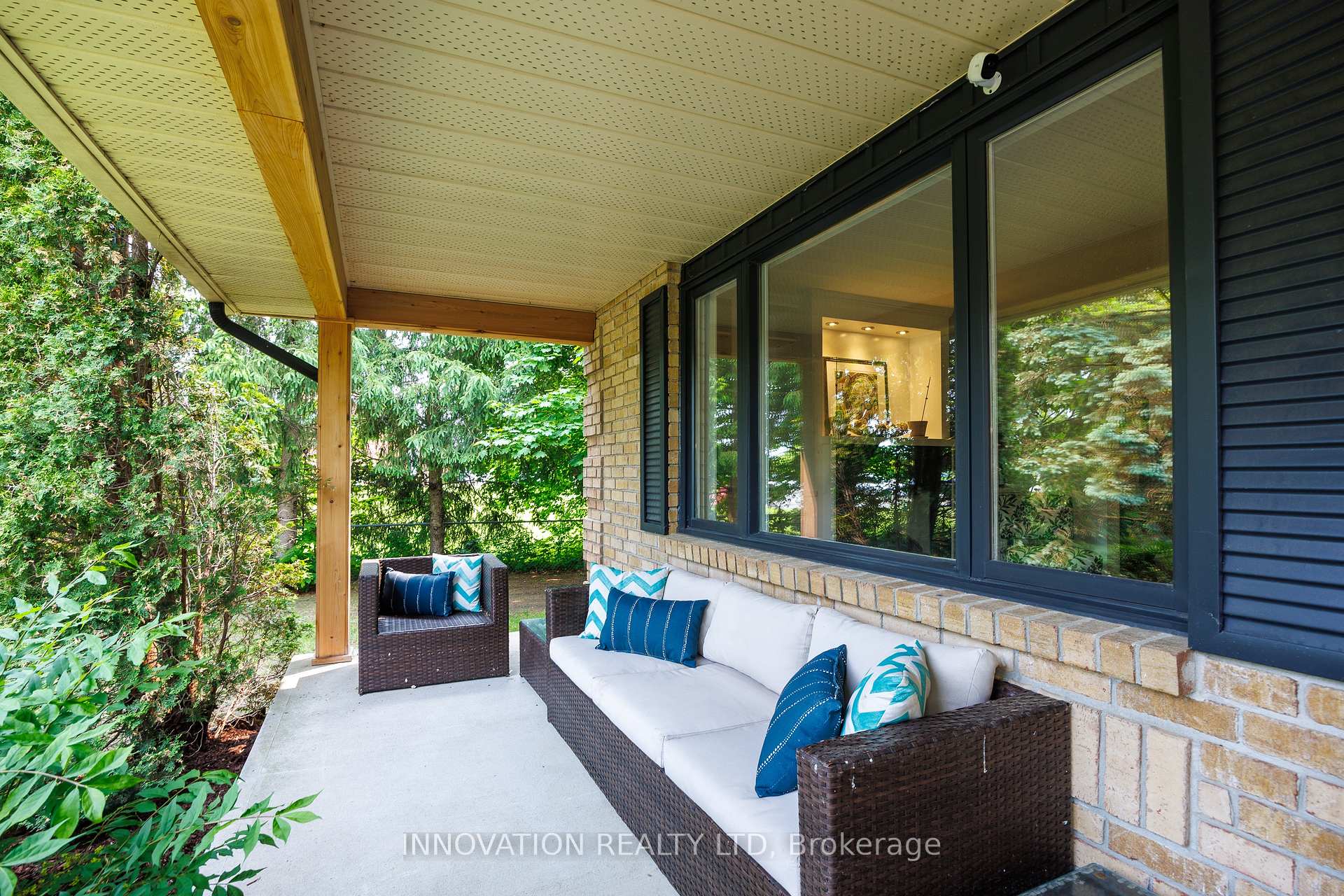 Photo 4 of 1098 Cindy Hill Crescent, Ottawa, Manotick Long Island & Nicholls Island — HOMEH