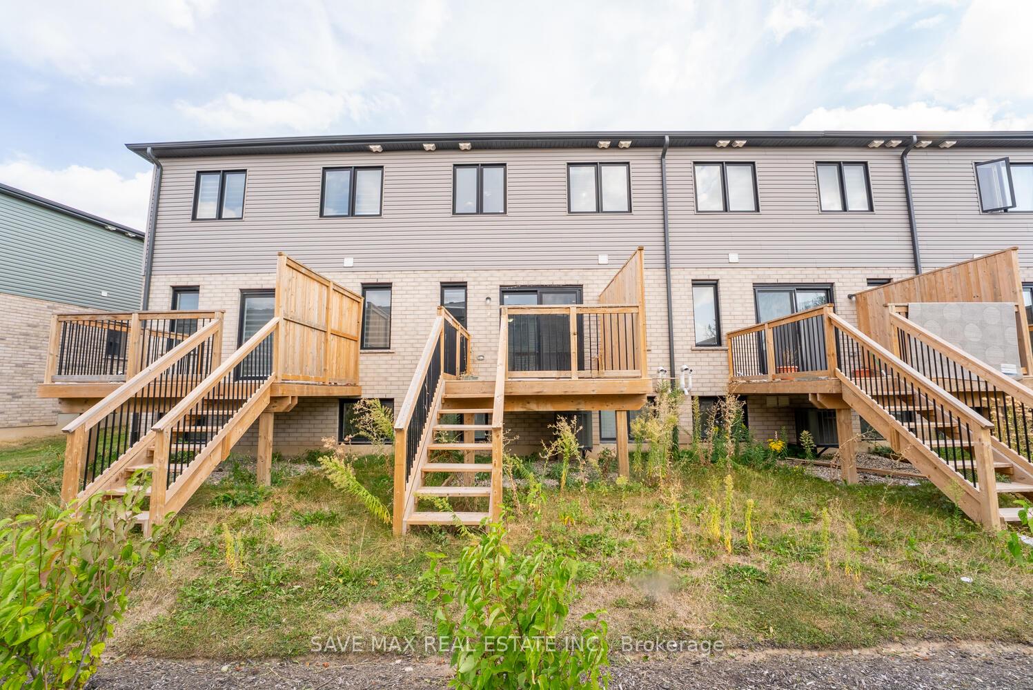 Photo 30 of 9 Shedrow Place, Kitchener — HOMEH