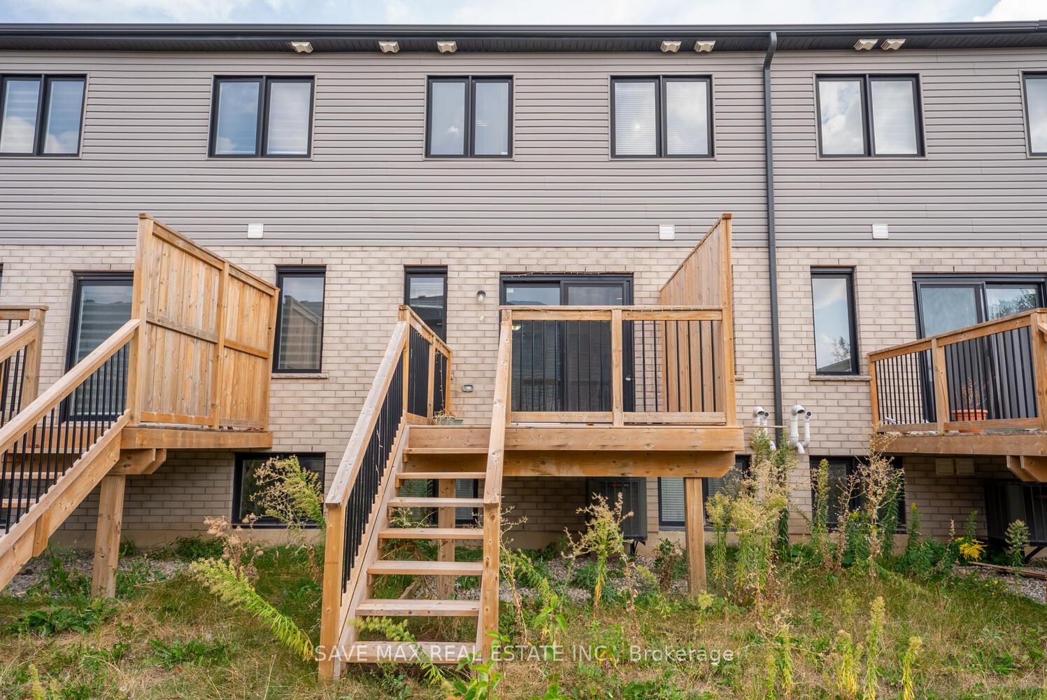 Photo 31 of 9 Shedrow Place, Kitchener — HOMEH