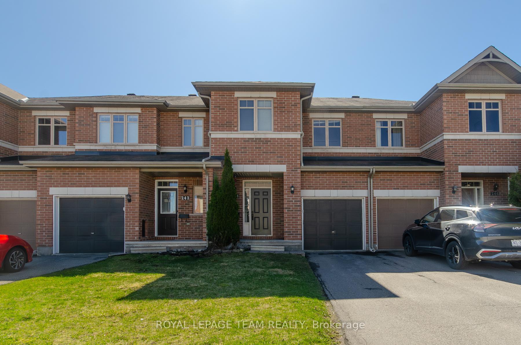 Photo 1 of 244 Maxwell Bridge Road, Ottawa, Kanata - Morgan's Grant/South March — HOMEH