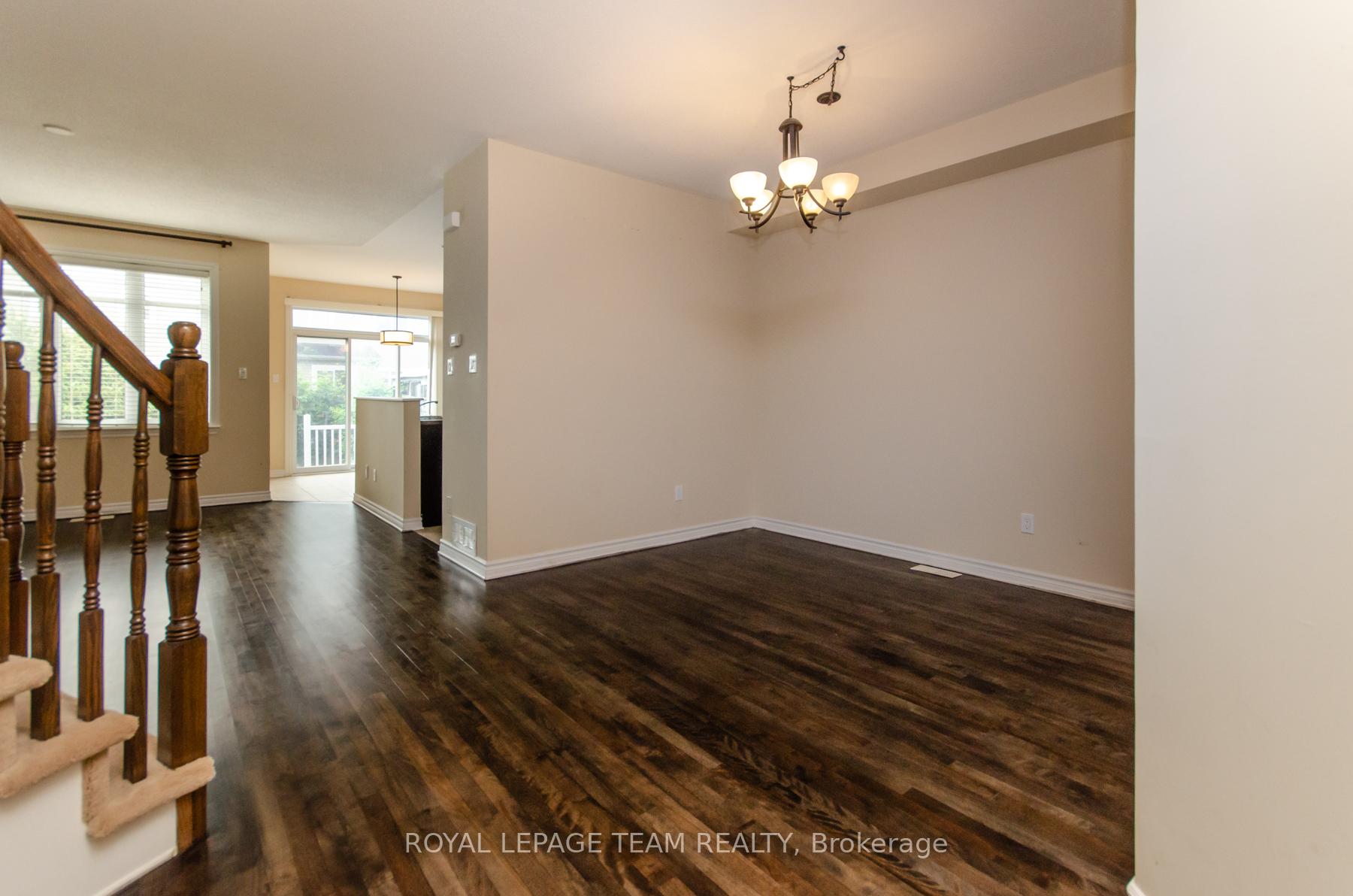 Photo 6 of 244 Maxwell Bridge Road, Ottawa, Kanata - Morgan's Grant/South March — HOMEH