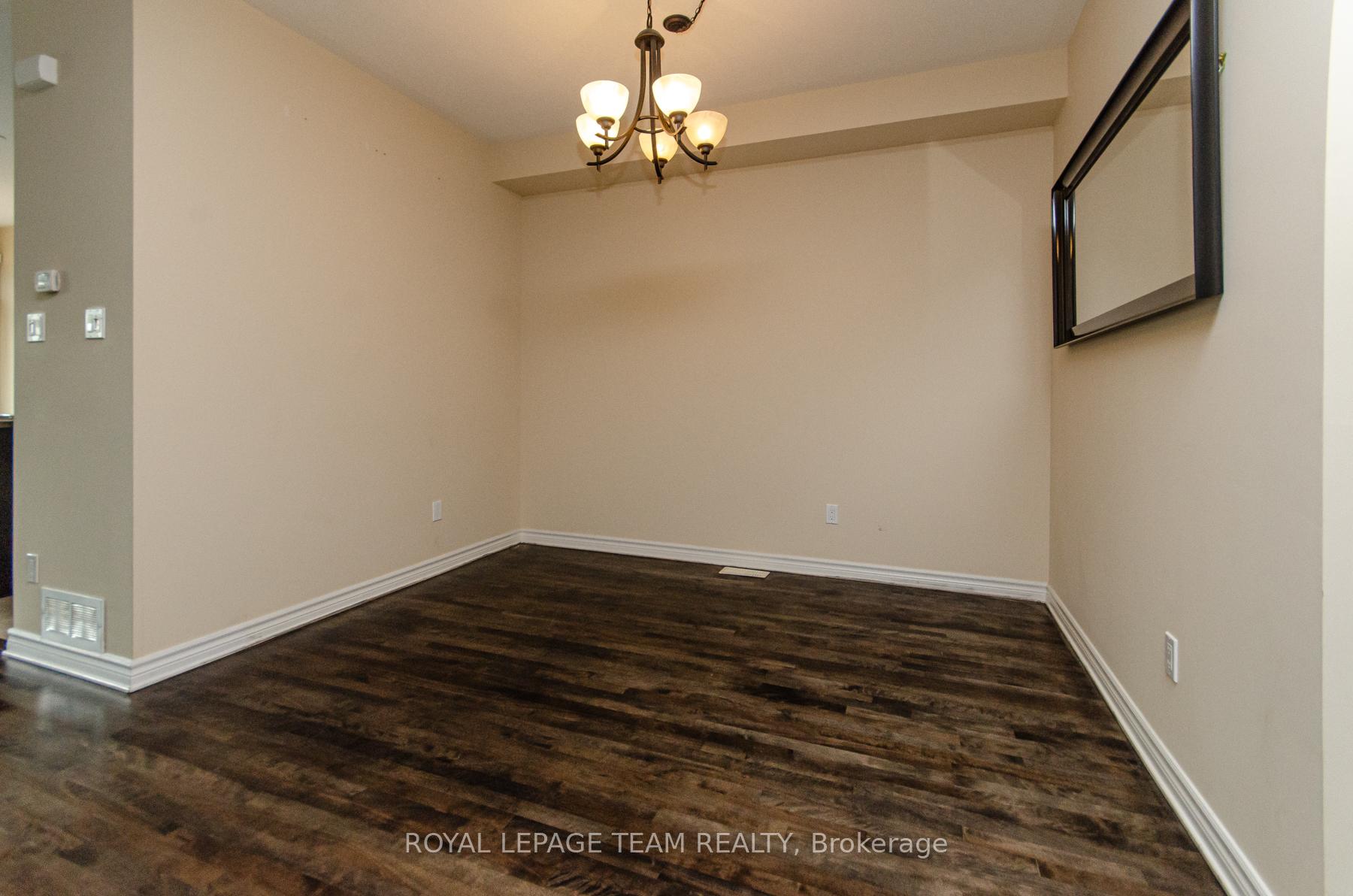 Photo 7 of 244 Maxwell Bridge Road, Ottawa, Kanata - Morgan's Grant/South March — HOMEH