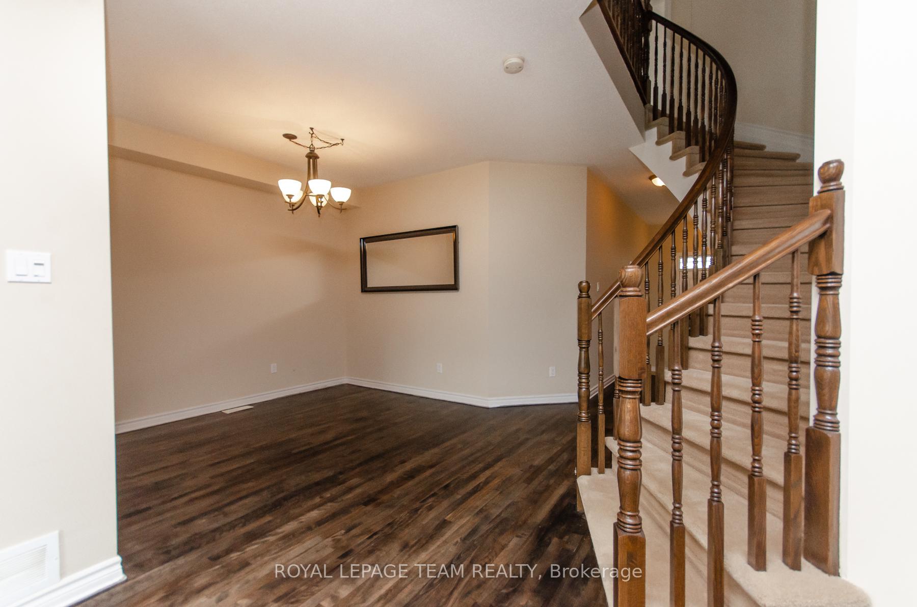 Photo 9 of 244 Maxwell Bridge Road, Ottawa, Kanata - Morgan's Grant/South March — HOMEH