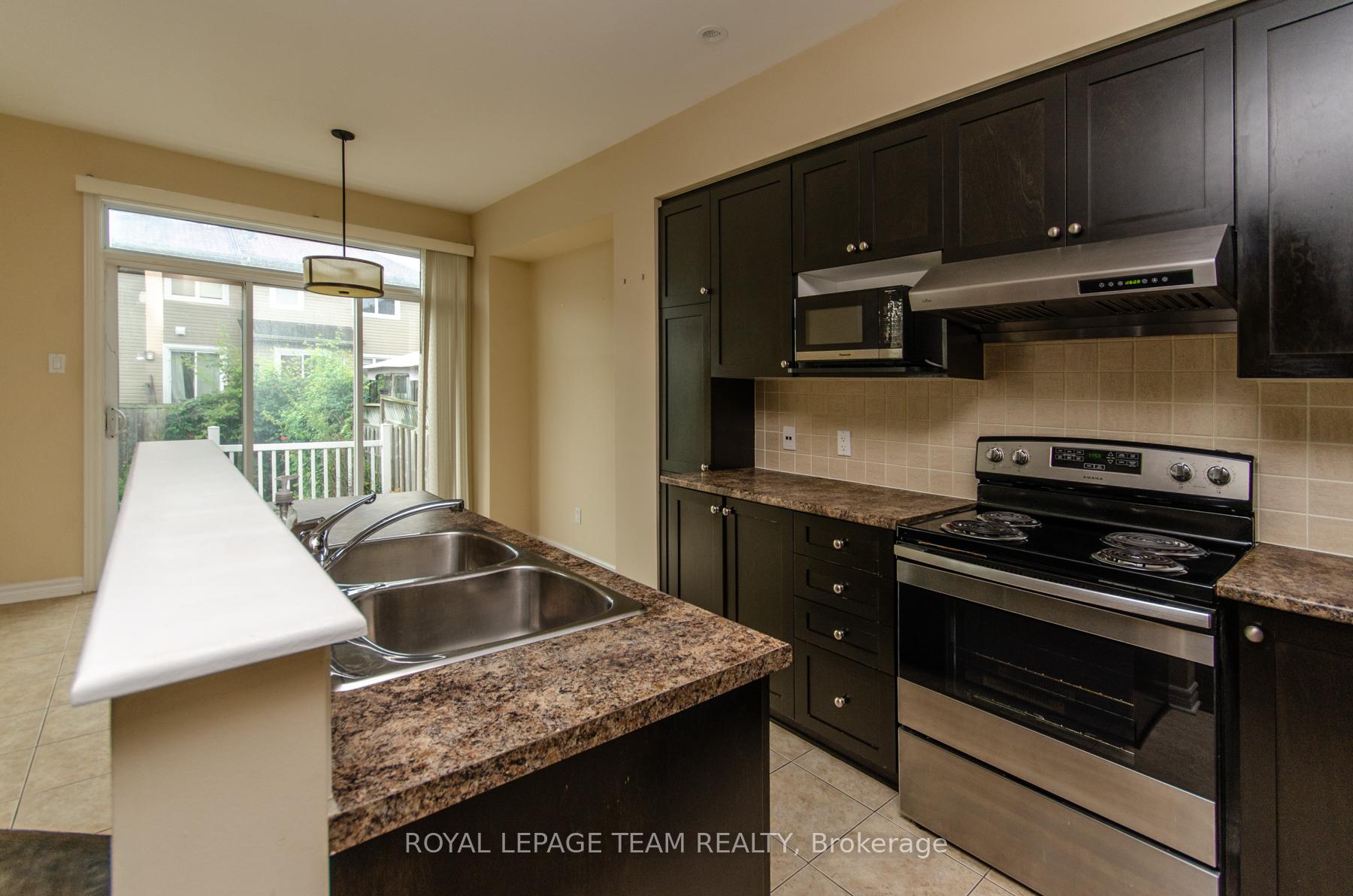 Photo 16 of 244 Maxwell Bridge Road, Ottawa, Kanata - Morgan's Grant/South March — HOMEH