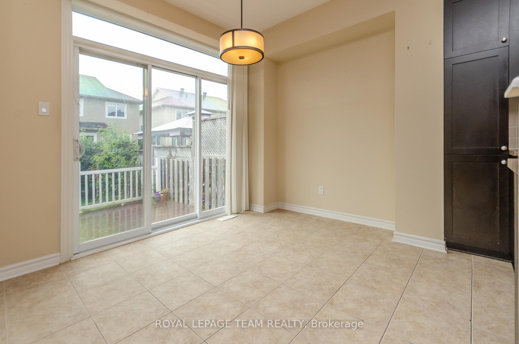 Photo 22 of 244 Maxwell Bridge Road, Ottawa, Kanata - Morgan's Grant/South March — HOMEH