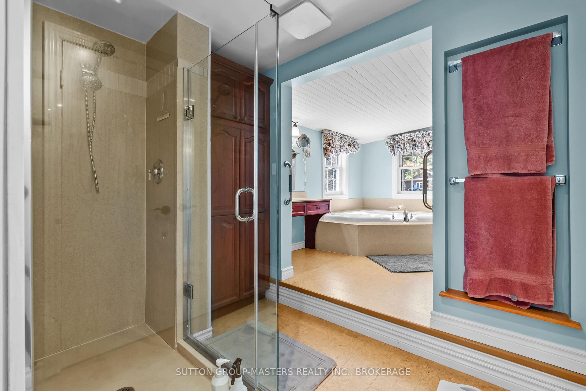 Photo 22 of 5540 Bath Road, Loyalist, Lennox and Addington - South — HOMEH