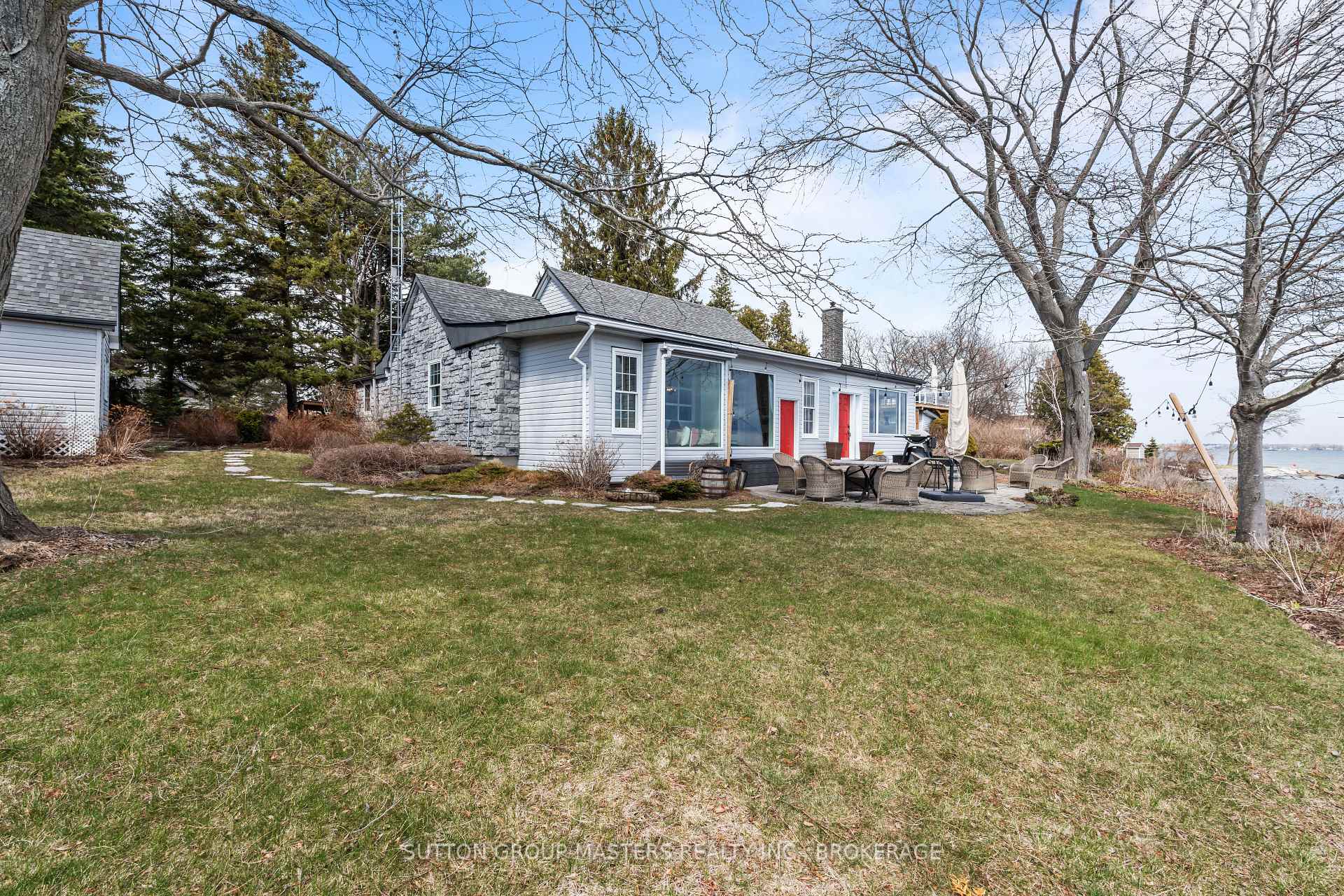 Photo 36 of 5540 Bath Road, Loyalist, Lennox and Addington - South — HOMEH