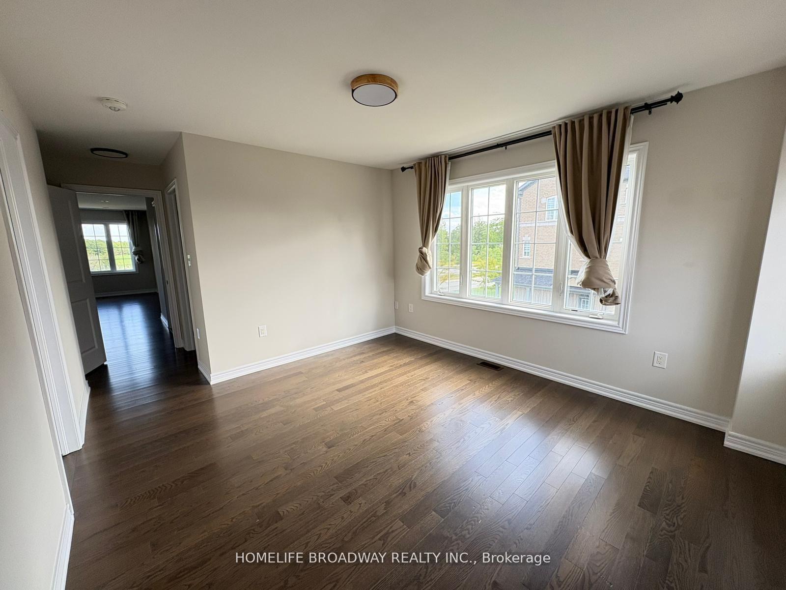 Photo 12 of 1906 Donald Cousens Parkway, Markham, Cornell — HOMEH